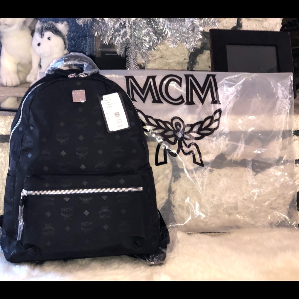 🔥SOLD🔥 Medium Size MCM Back Pack Black UNISEX